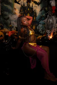 Amine_west Zulma Bilde 2