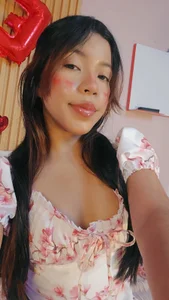 emily_sweett24 percelain doll🎀🥰💕 Billede 4