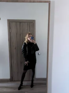 JaneePeressini Too Cute 2 Hide Hình 2