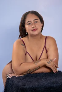 Miranda_Rivers New Album Bilde 3