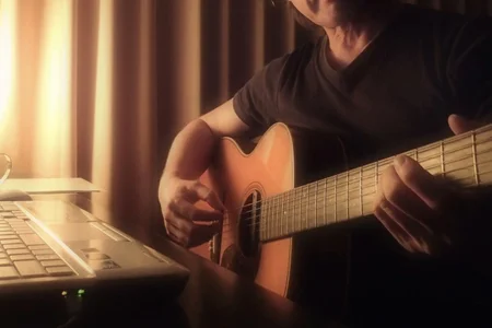 miyagi_no_hiroshi kullanıcısının Singing and playing albümü -  3 fotoğraf