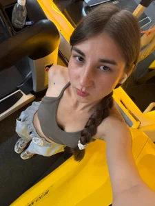 JackieWebb I went to a long-awaited workout today, I'm very glad🥰🥰🥰🥰  5 снимка