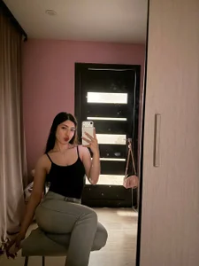 TonjaNeace Public  4. fénykép