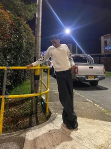 liam de liam_Brooks9  4 Imagens