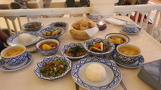 Emily-NguyenのMemories in Bangkok, Thailandの 3枚の写真