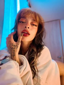 Kitty_arts's happy new year Sex Photo 1