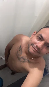 Lonely_boy78 Public  5টি ছবি