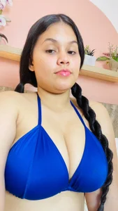 nour_aroa Public  2টি ছবি