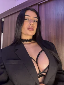 Lucia_velez Srta lucia🖤 Pic 3