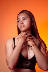 MilleyJones Public Pic 3