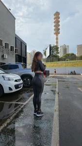 vivi_fernandes Public Pic 6