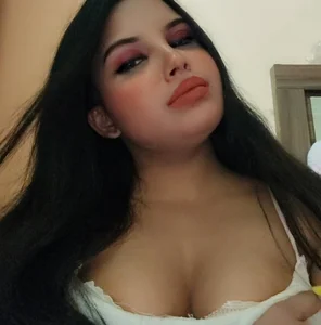 Sexy_Aaradhya Public slika 5