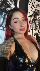 scarlett_CollinssのPublicの枚の写真