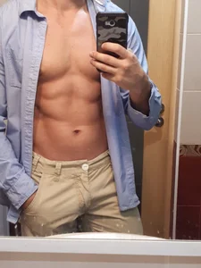 ricky_bolt R صورة واحدة|ricky_bolt R صورتان|ricky_bolt R  6 صور|ricky_bolt R  6 صورة