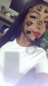 pamelaskiny20 Public зображення