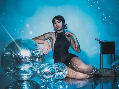 Shining in this new year od Nicorobinn  3 snímek