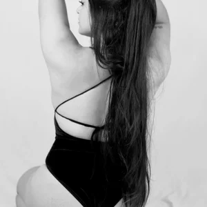 _onlylaiii_ Public Pic 3