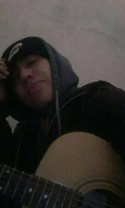 alekromromm . 圖片 2