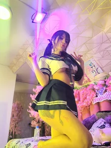 Alicebenett sexy hot schoolgirl 🔥 Foto 3