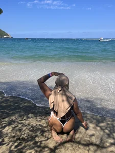 jasmyne_anbar Beach🌊☀️ Poză 4