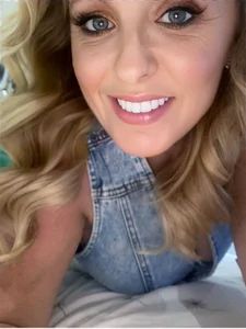 LaylarosA Free for all Pic 5