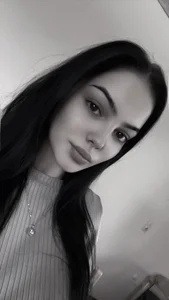 Public od LunnaVey  2 snímek