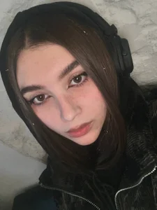 barbara_crazy gothic style😈  2টি ছবি