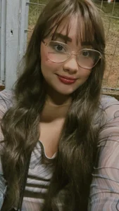 Public de IsisValentine  2 Imagens