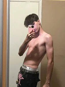 Dima-Cute Public Foto