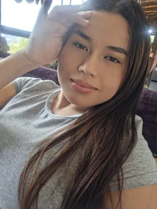 Victoria_vallejo_ casual outdoor Hình 2