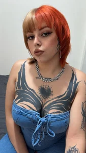 Marlbolo_Rojo01 What do you think of my new look? Pic 3