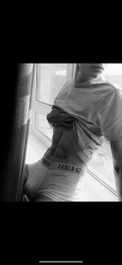 Christopher_BrownPublic图片 9