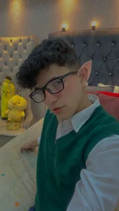 patrick_sanzz The green looks Pic 9