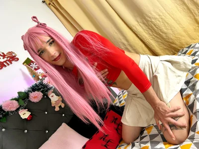 Persefone_Lux Public Pic 3