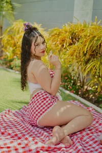hanah_line 🥴 Poză 2
