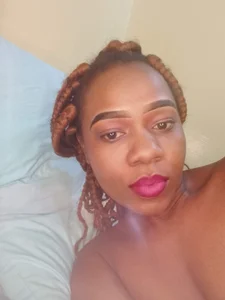 SexyyCinderella: Public ( 4 фото)