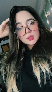 violettmonroe2 Public Pic 6