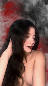 celestte_evans_1 My shadows don’t hide me, they make me irresistible. 사진 3