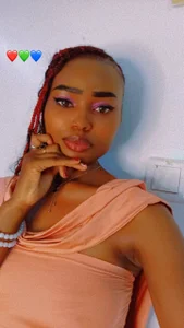 Lanita_Lata Public Pic