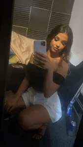 chloe_eos22 <3 Pic 2