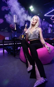 LeilaToker kullanıcısının hot mommy resting albümü -  4 fotoğraf