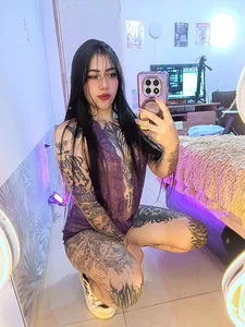 Kiara_tay Public Immagine  6