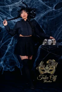 laureentt_ Fear is sexy. tonight, let me be your sweet nightmare Pic 3