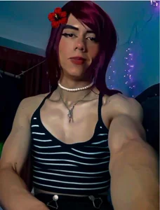 vicky_fant4syのVicky 💜の 2枚の写真