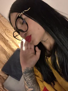 Mila_cherry1 👄 Pic 3