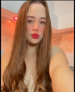 rossee_evans Public 사진 4