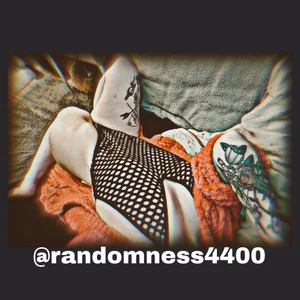 Randomness440 Public Foto 9