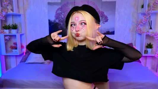 ElswythCovil elf? Frenchwoman? Poză 4