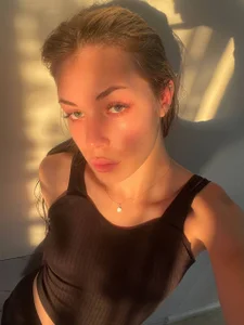 Leila_Vanilla I love sunrises Pic 7