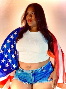 ale_cam HAPPY 4 JULY💙🤍💖 Foto 3